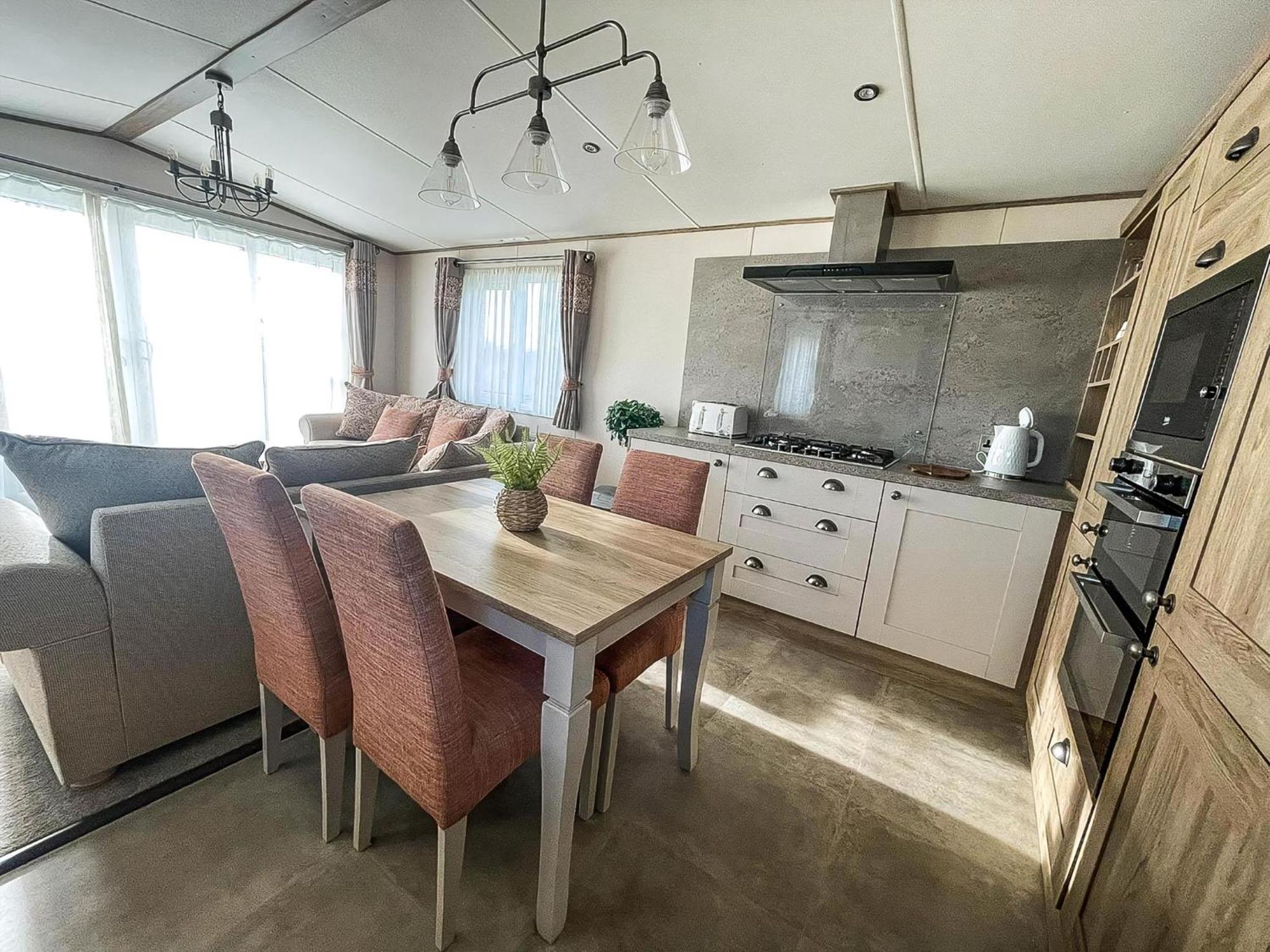 Stunning 8 Berth Caravan With Decking At Kessingland Beach Ref 90017D Benacre Kültér fotó