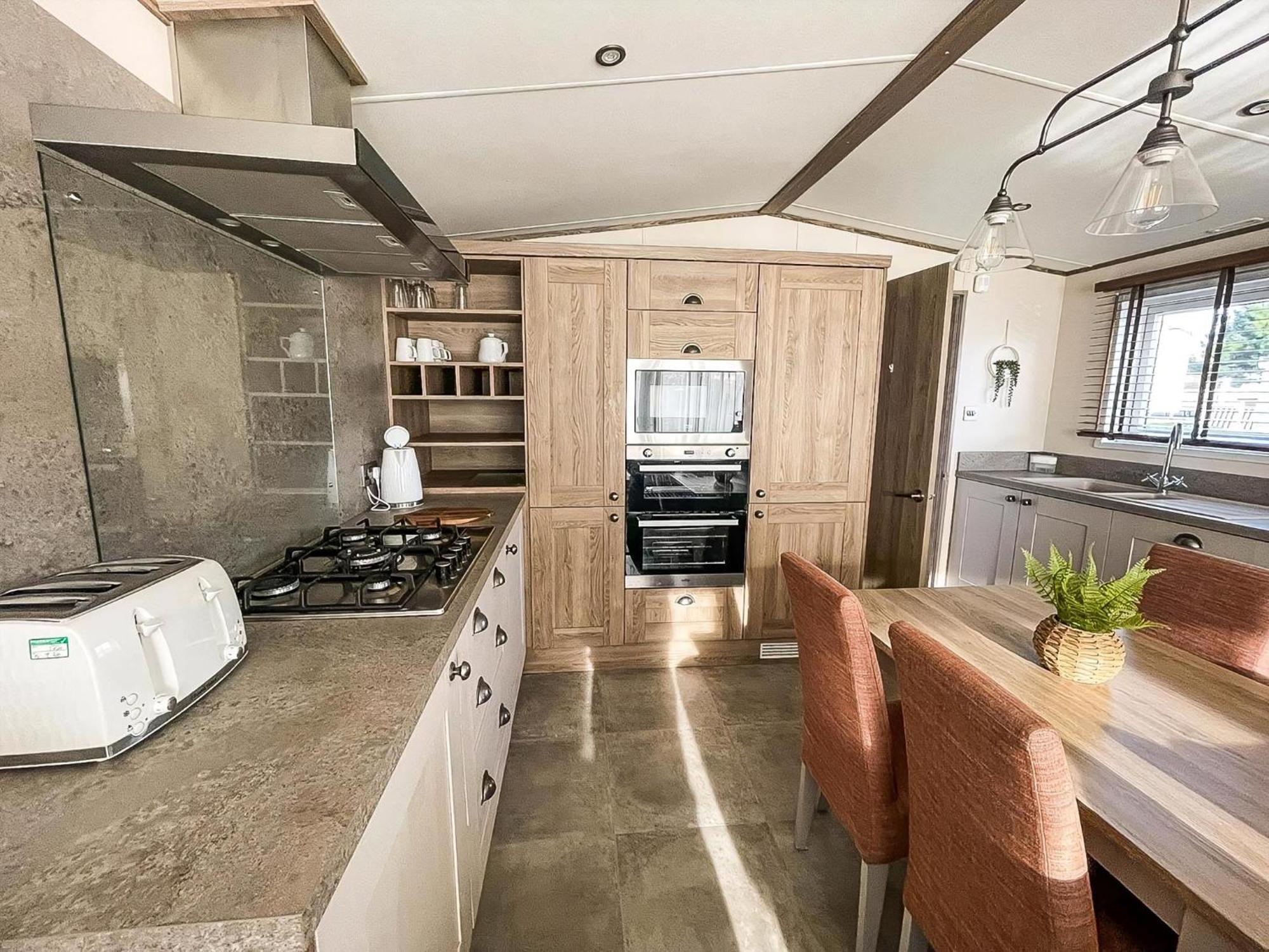 Stunning 8 Berth Caravan With Decking At Kessingland Beach Ref 90017D Benacre Kültér fotó